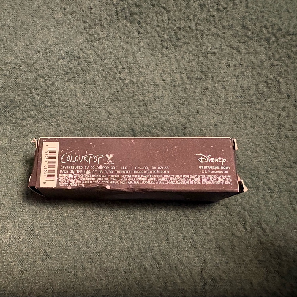 Surrender ColourPop Star Wars
Crème Lux Lipstick - Picture 8 of 11